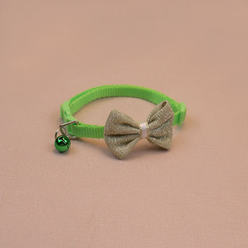 Knitted Bow Pet Collar