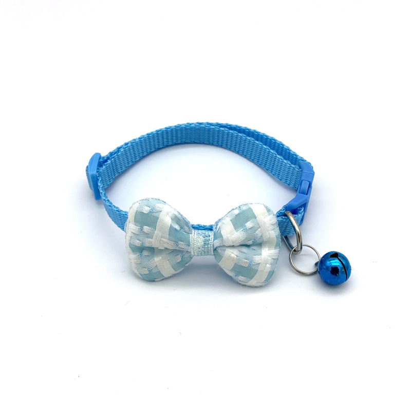 Knitted Bow Pet Collar