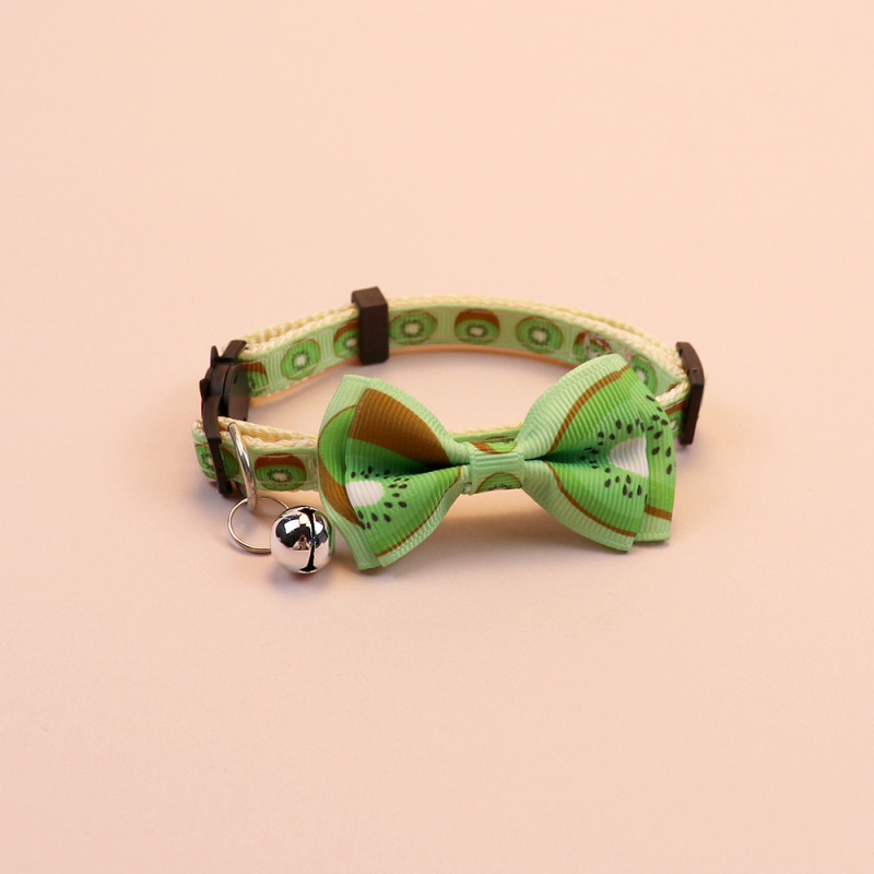 Knitted Bow Pet Collar