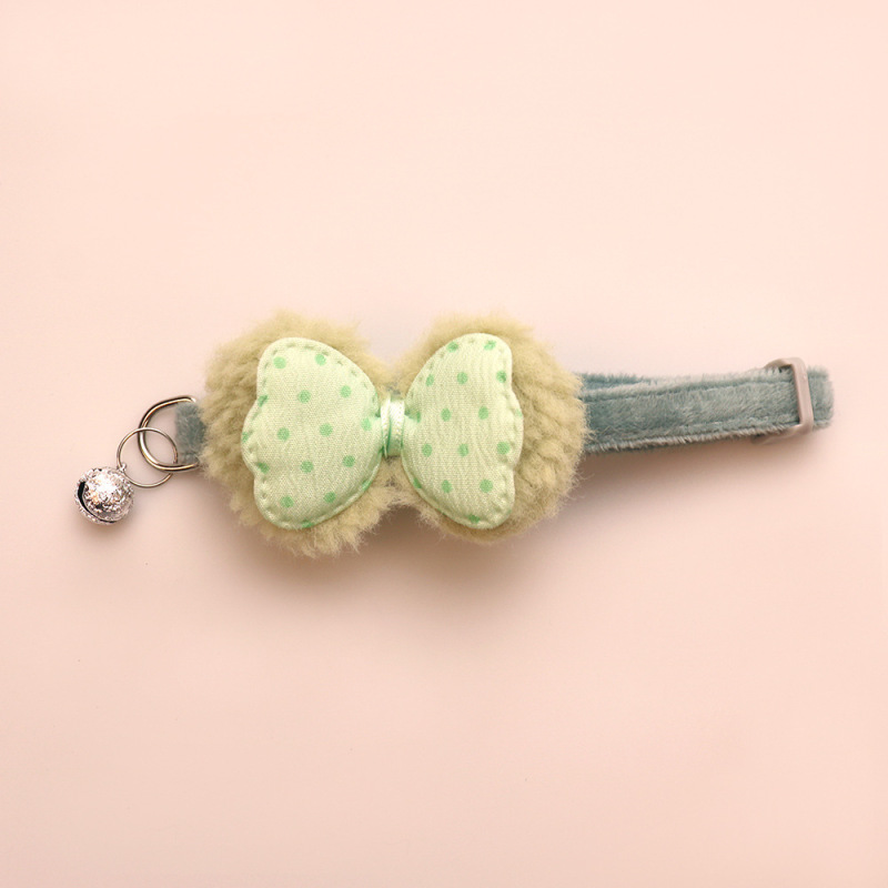Knitted Bow Pet Collar