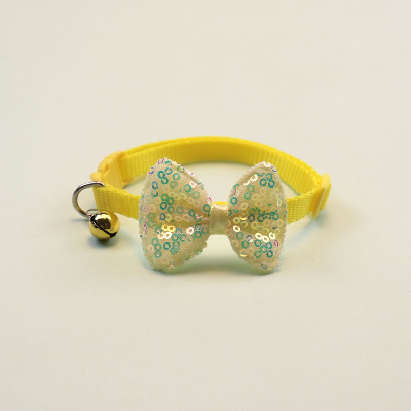 Knitted Bow Pet Collar