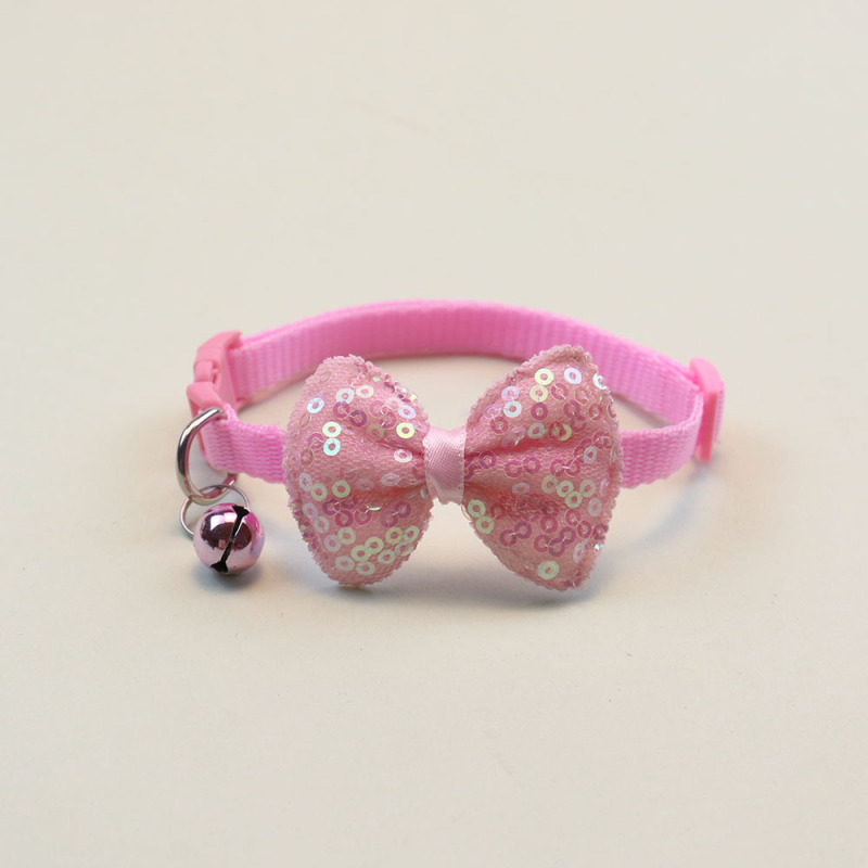 Knitted Bow Pet Collar