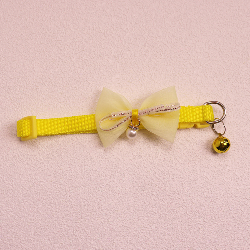 Knitted Bow Pet Collar