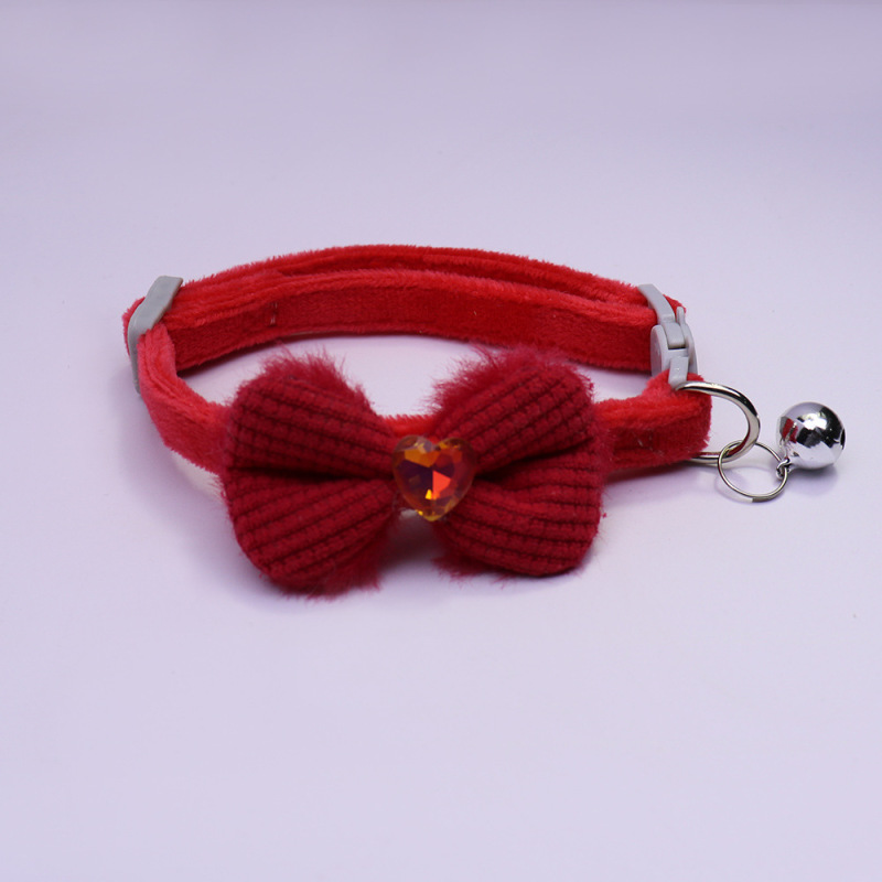 Knitted Bow Pet Collar