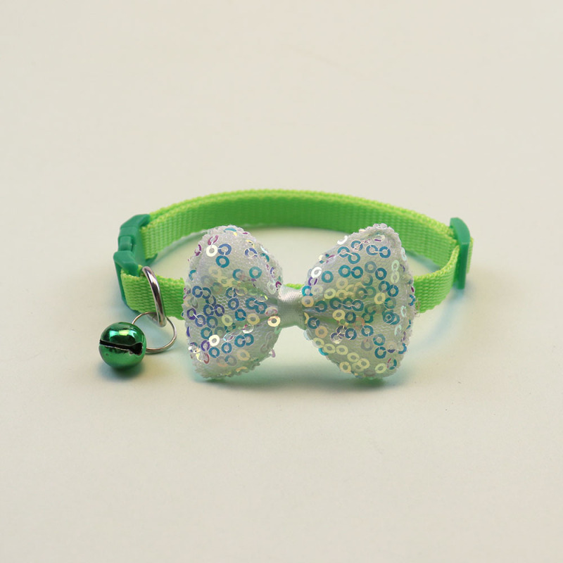Knitted Bow Pet Collar