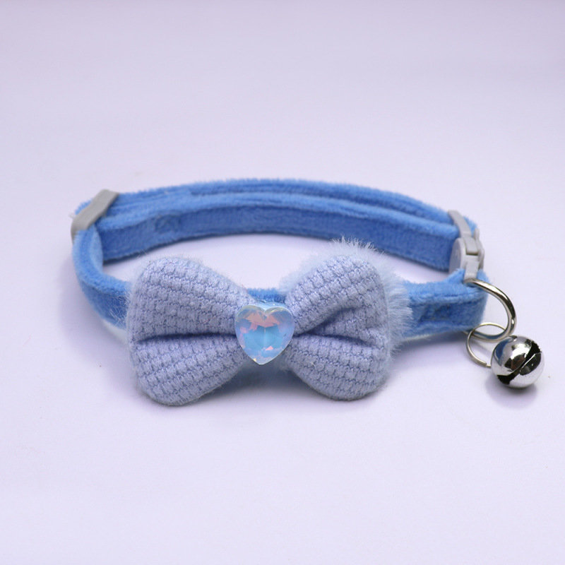 Knitted Bow Pet Collar