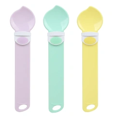 Hot Selling Pet Treat Snacker Feeding Spoon Convenient for Cat Strips Squeezing Spoon Scratch Resistant Food Cat Feeder