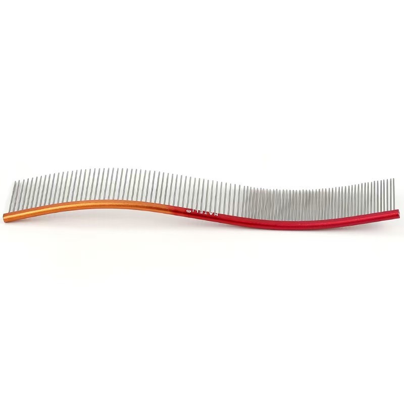 Pet curved grooming comb