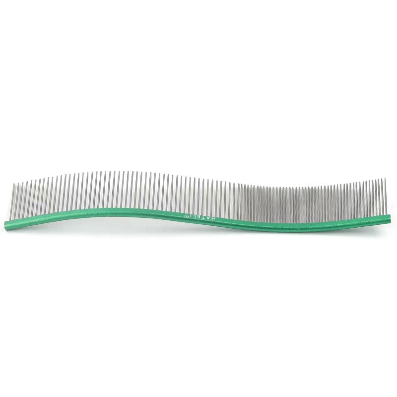 Pet curved grooming comb