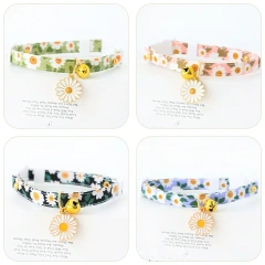 Small Flower Cat Pet Dog Collar Cute Cartoon Print Design Soft Neck Bell Decoration 16 Colors Breakaway Polyester for
