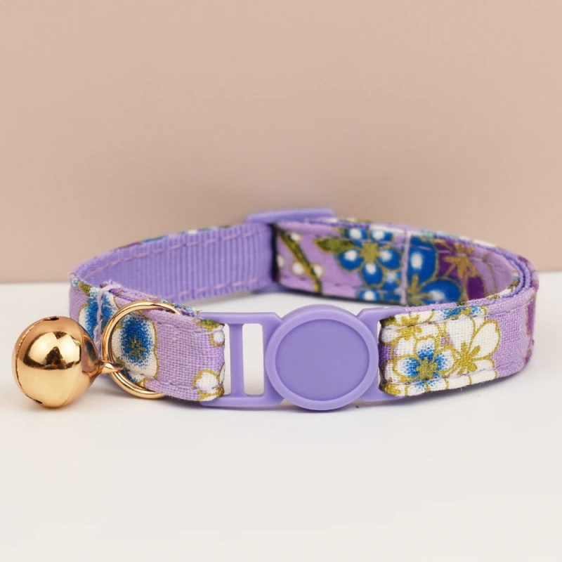 Adjustable Cat Collars with Bowknot Pet Safety Prevents Choking Comfortable And Stylish for Cats