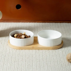 Doe Pet Accessories Wholesale Cat Paw Pattern Striped Feeder Dog Ceramic Bowl Licking Plate Anti-knock Customized Dog Cat Bowl