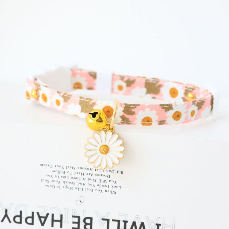 Small Flower Cat Pet  Collar Cute Cartoon Print Design Soft Neck Bell