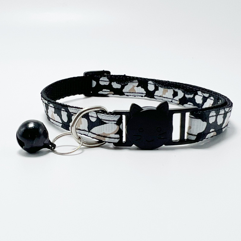 Leopard print collar for pet cats