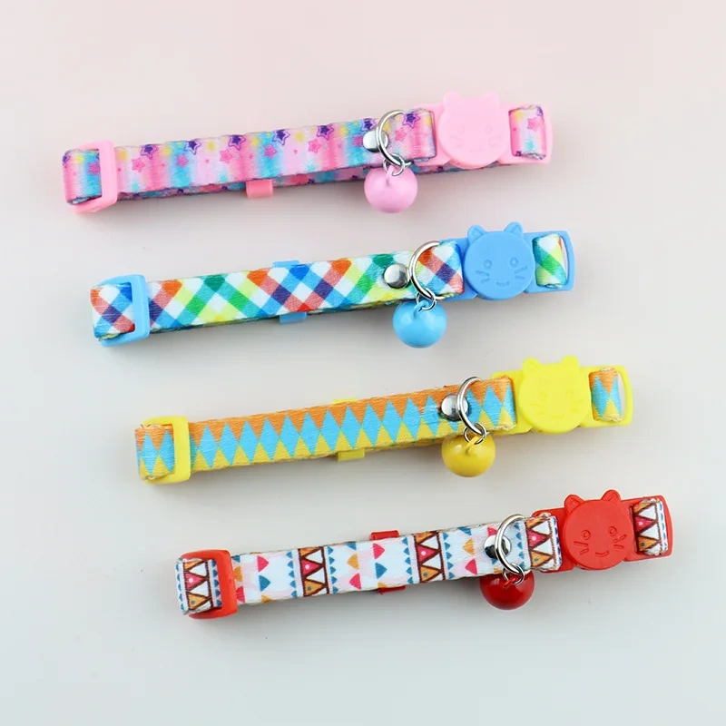 Airtag Cat Collar with Bell Adjustable Breakaway Pet Collars Safety Buckle & Silicone Air Tag Holder Case with Airtag Pet Collar
