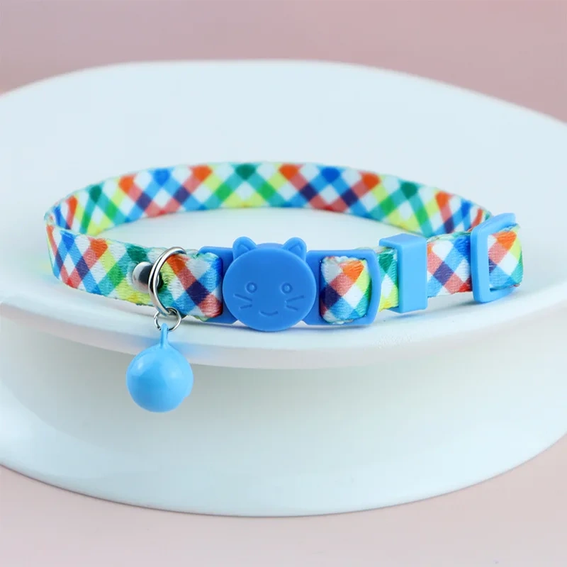 Airtag Cat Collar with Bell Adjustable Breakaway Pet Collars Safety Buckle & Silicone Air Tag Holder Case with Airtag Pet Collar