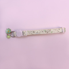 Floral cat collar
