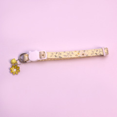 Floral cat collar