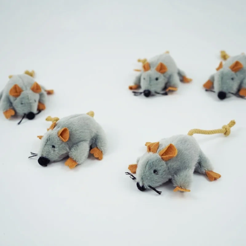 Interactive Cat Toys Plush Mice Playthings Gray Mouse Shape Kitten Toy for Indoor Cat Plush Mouse Cat Toys Cat Chew Toy