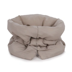 A colorful and fashionable pet warm collar and waterproof scarf for cats to prevent licking and biting after sterilization surge