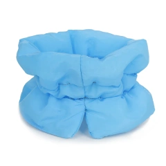 A colorful and fashionable pet warm collar and waterproof scarf for cats to prevent licking and biting after sterilization surge