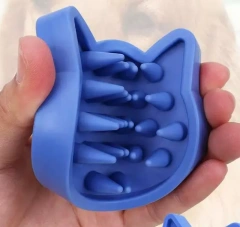 Wholesale Manufacturer's Hair Removal Tool for Small Animals Dog Grooming Pet Bath Brush Made of Durable Rubber