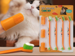 Pet toothbrush set