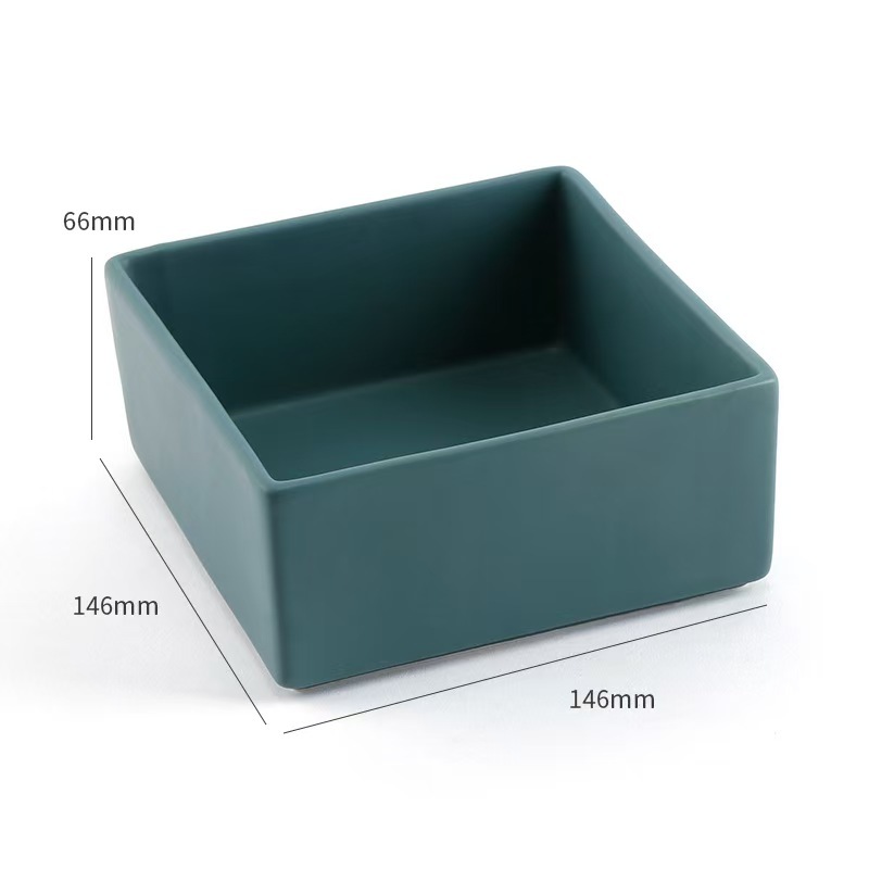 Ceramic bowl for pet cats