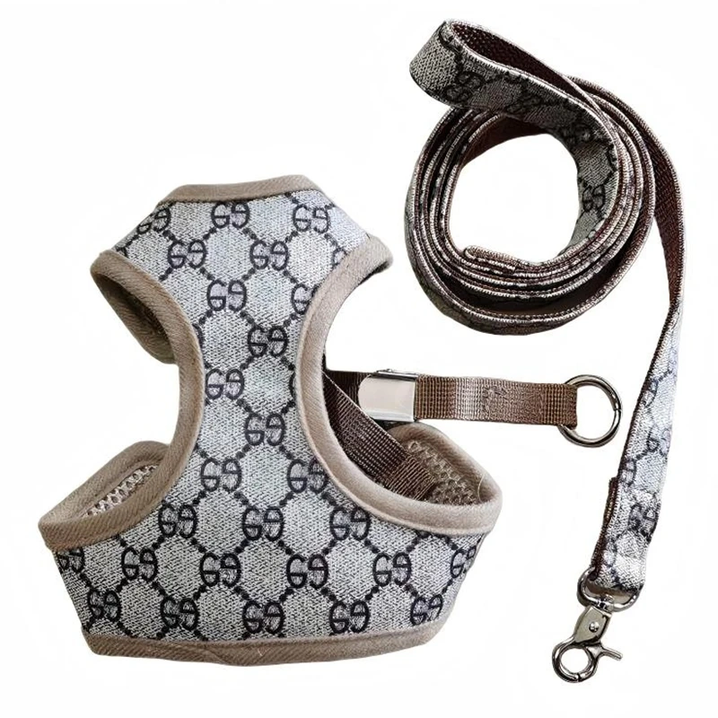 Designer Dog Harness and Leashes Set Classic Pattern Pets Collars Leash Breathable Mesh Pet Harnesses for Small Dogs Poodle Schn