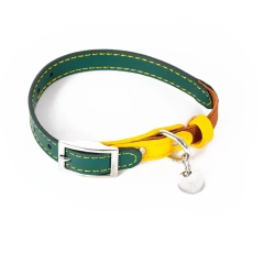 Vintage Leather Cat Collar Anti-Suffocation Stretch Waterproof Leather Cat Collar Pet Collar Suitable for Small Dogs and Cats