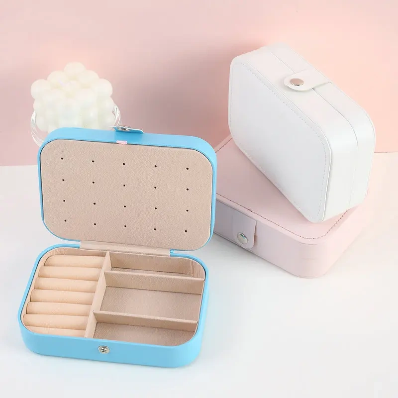 Custom Logo Women's Eco-friendly PU Leather Open Travel Jewelry Box Stylish Gift Box for Earrings Necklaces-Fashionable Lady's