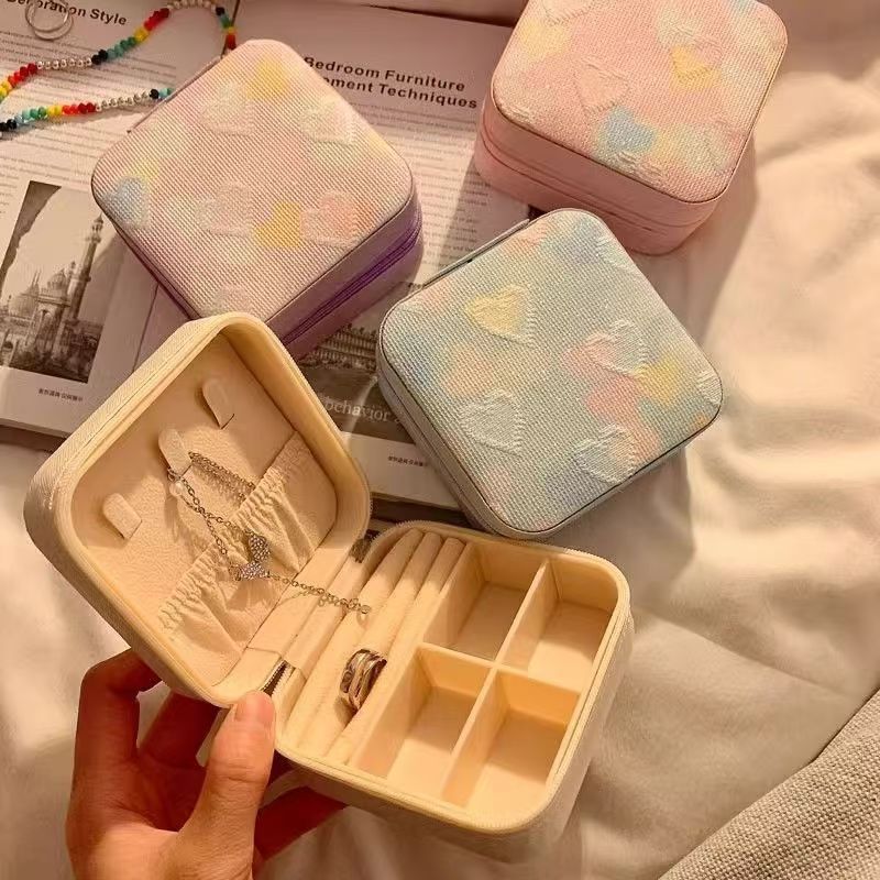 Travel accessory multi-compartment ring and earring jewelry box, 3D storage box