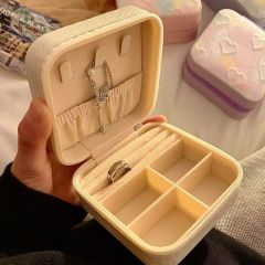 Travel accessory multi-compartment ring and earring jewelry box, 3D storage box