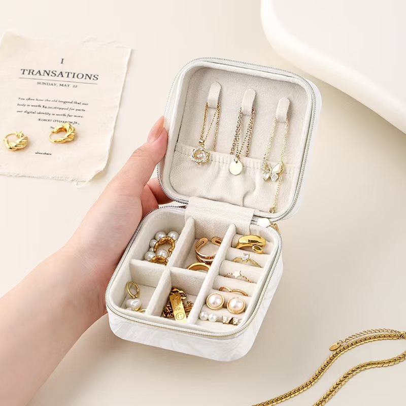 Mini Zipper Portable Jewelry Box for Rings and Necklaces