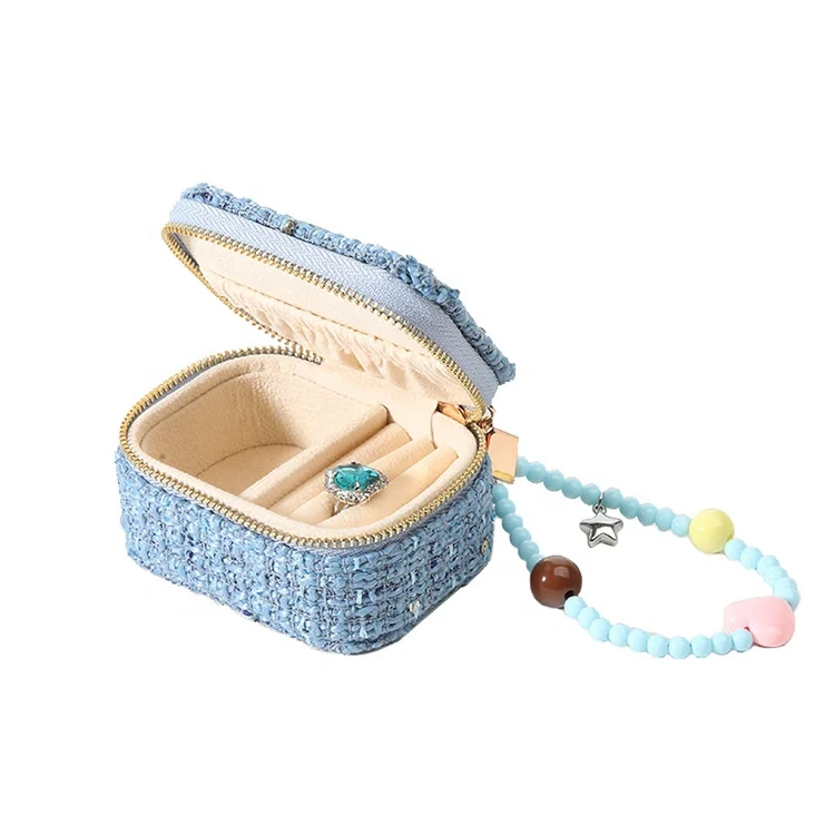Portable Mini Velvet Jewelry Organizer Travel Pouch for Rings, Pendants & Bracelets