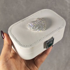Heart-shaped diamond jewelry box