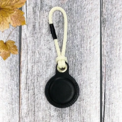Full Protection Leather Shell Protective Cover Case for Airtag with Carabiner Keyring Carabiner