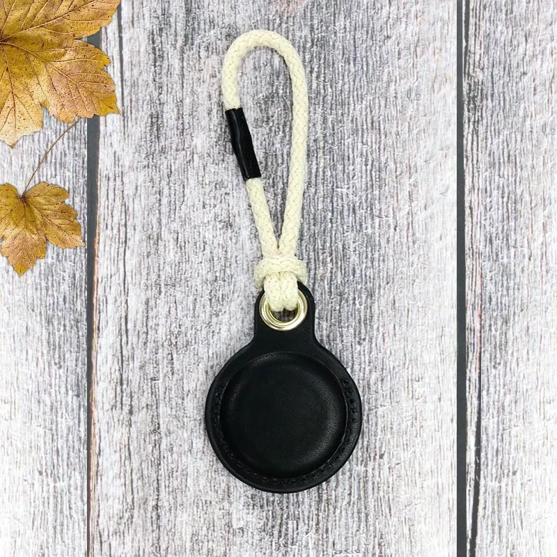 Full Protection Leather Shell Protective Cover Case for Airtag with Carabiner Keyring Carabiner