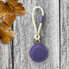 Full Protection Leather Shell Protective Cover Case for Airtag with Carabiner Keyring Carabiner