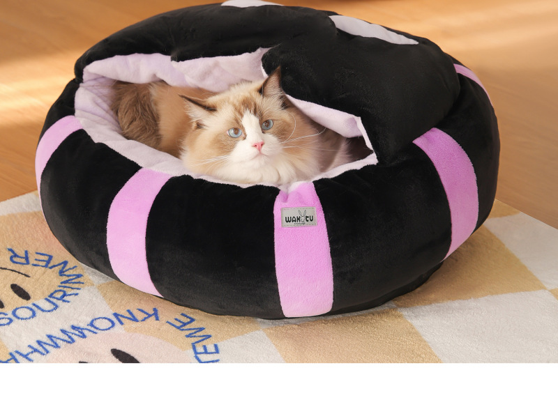 Flocked Seashell Cat Nest
