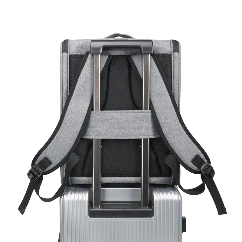 Multi-Functional Breathable Pet Backpack Spacious Breathable Portable Ventilated Comfortable Large Capacity Travel Cats and Dogs