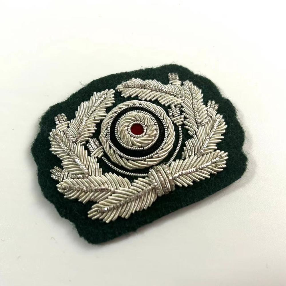 WW2 German Wreath and Cockade Wehrmacht Officer,Hand embroidered Sliver bullion