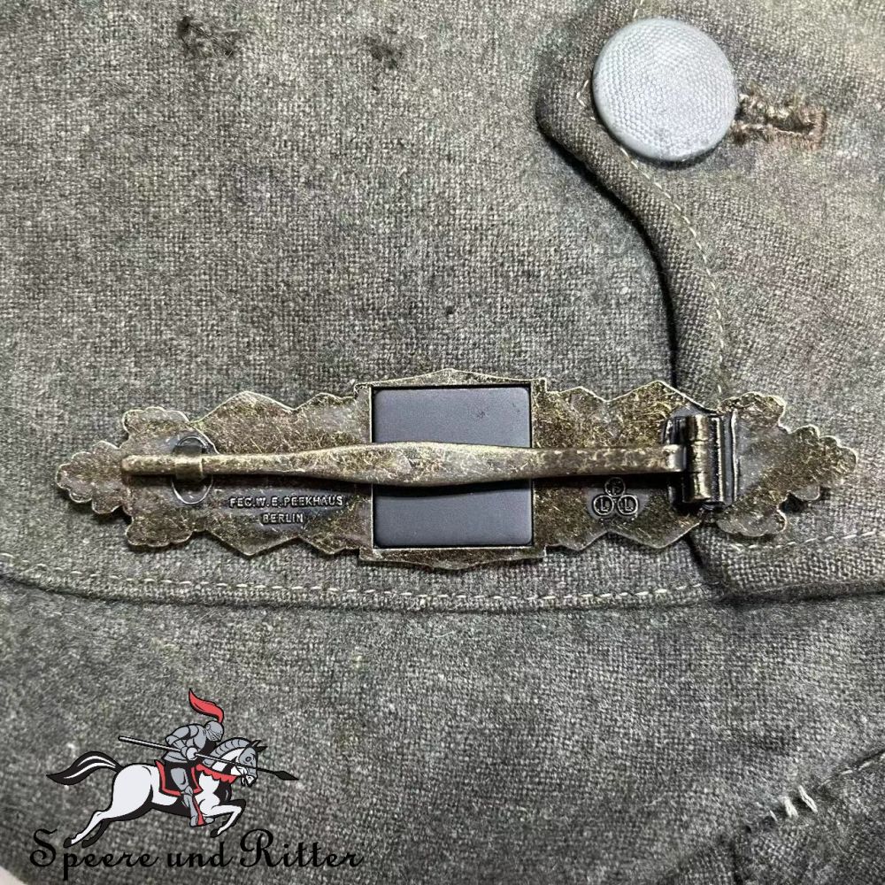 Close Combat Clasp in Bronze German WW2