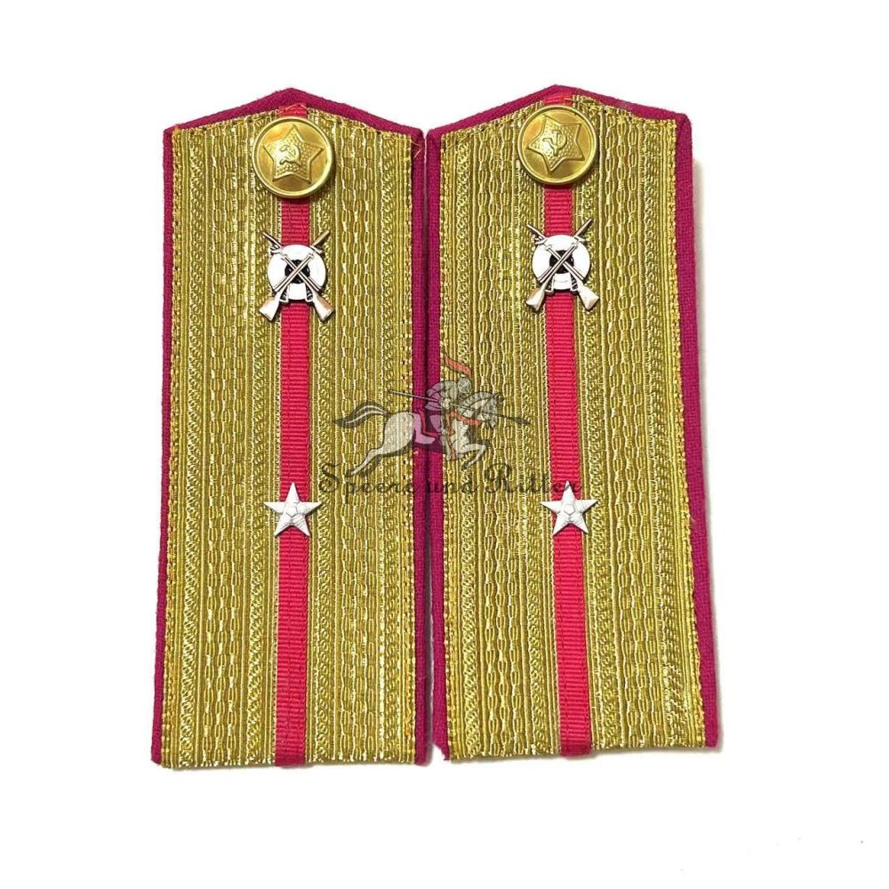 Shoulder Boards Everyday wear for Junior lieutenant infantry 1943 (мла́дший лейтена́нт)