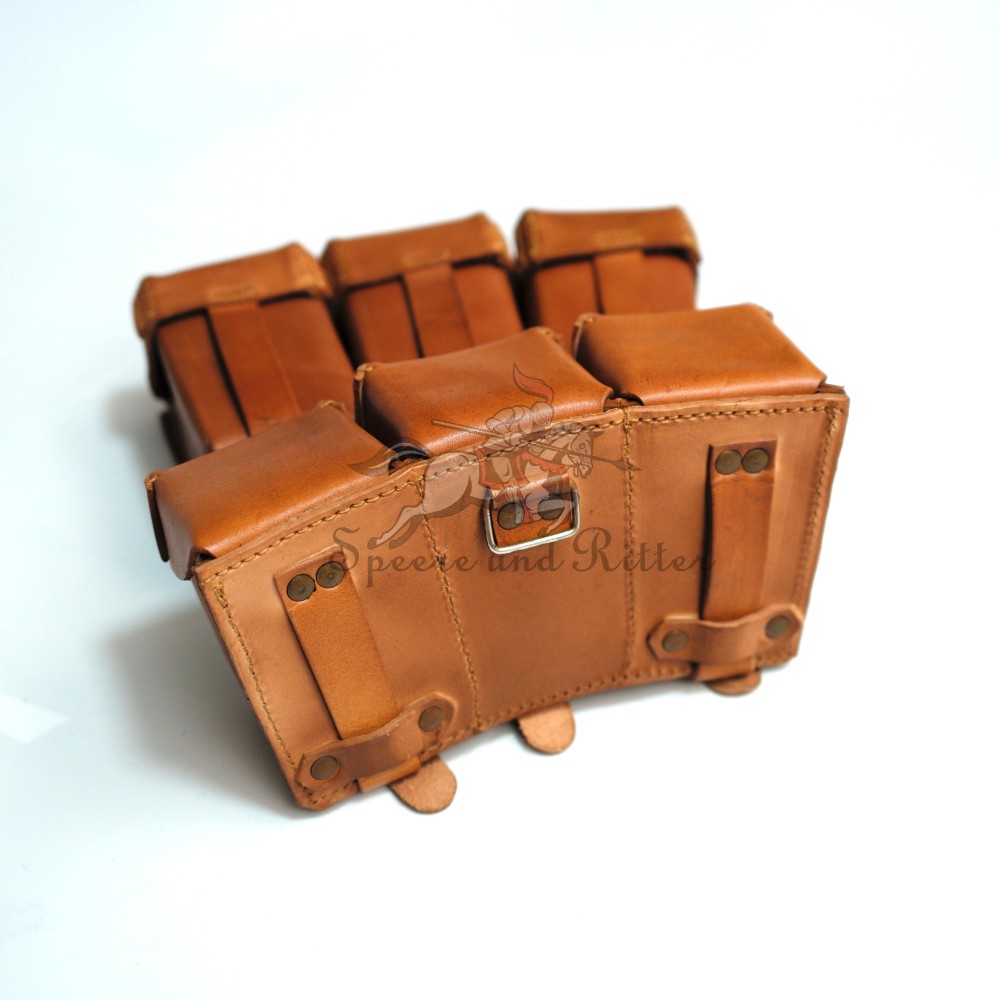Ammunition packs for Chiang Kai-shek Rifle中正式步枪弹包
