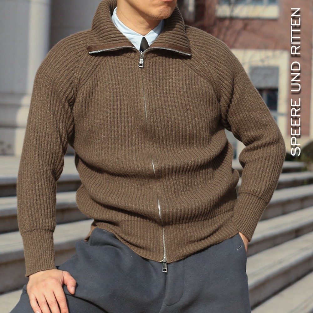 Knitted zip-up jacket