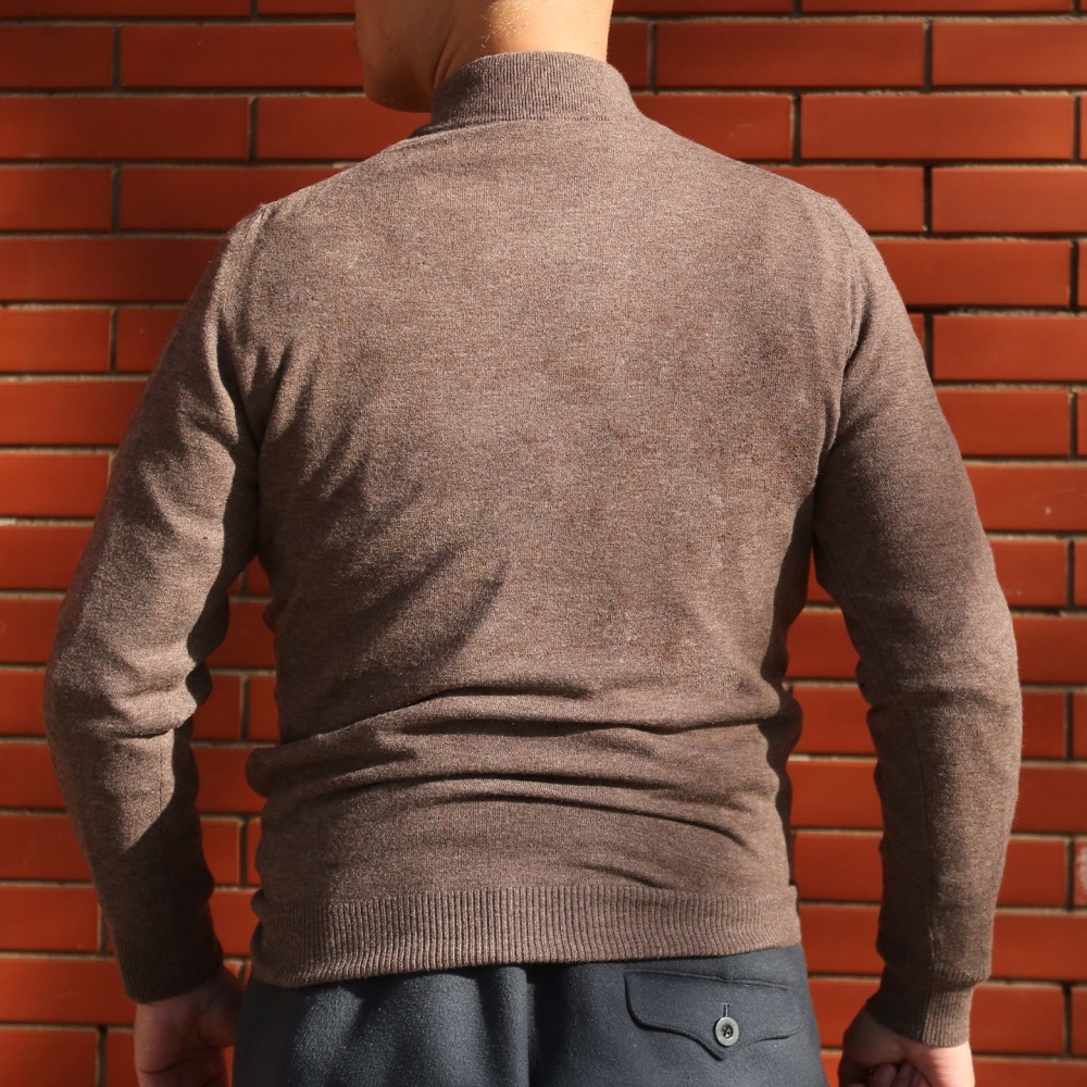 Cashmere crew neck sweater