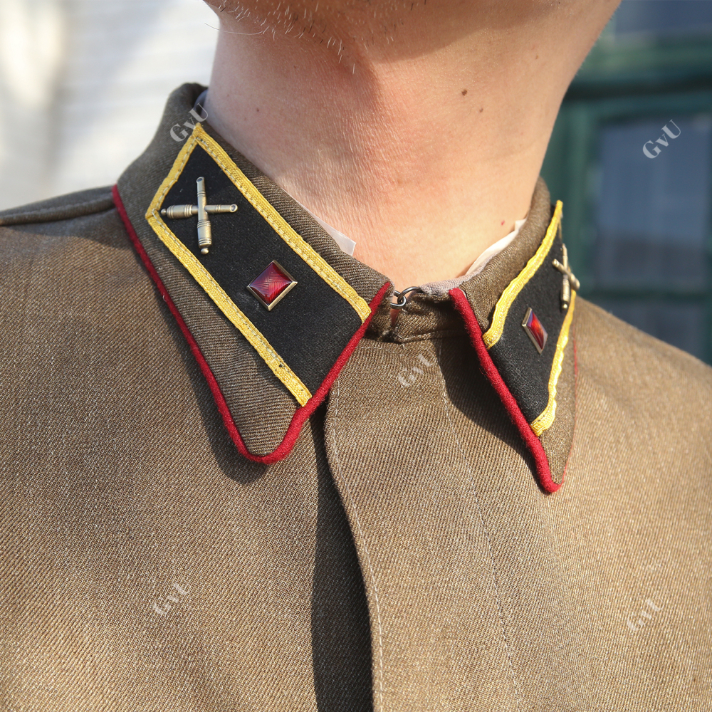 Lapel111