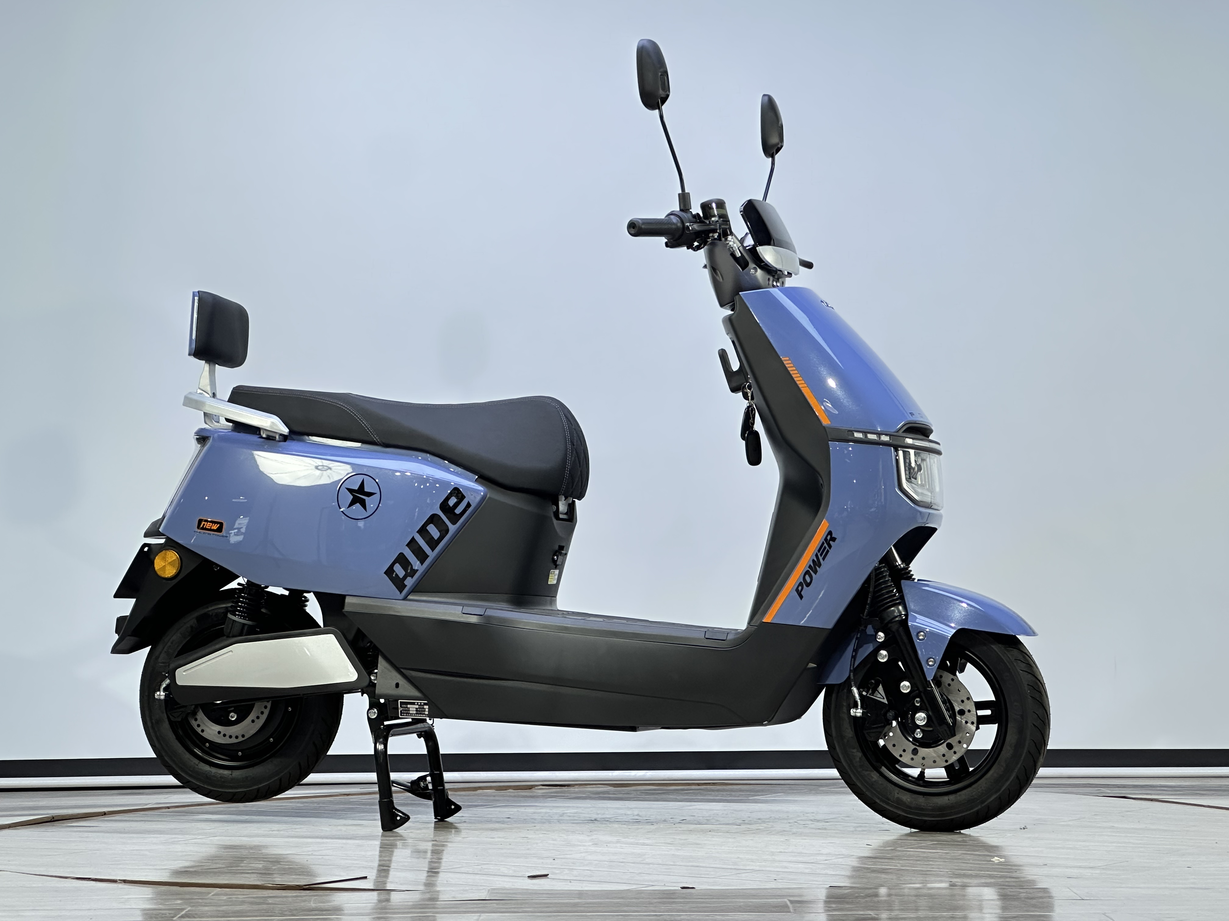 SHILU-ZHG Electric Scooter