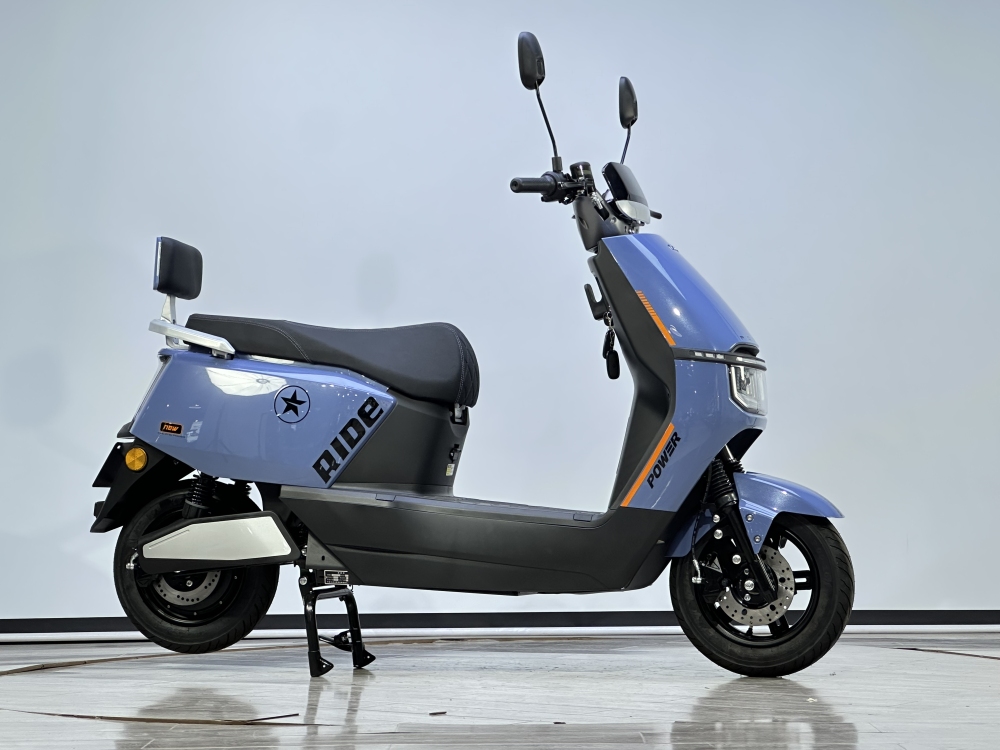 SHILU-ZHG Electric Scooter
